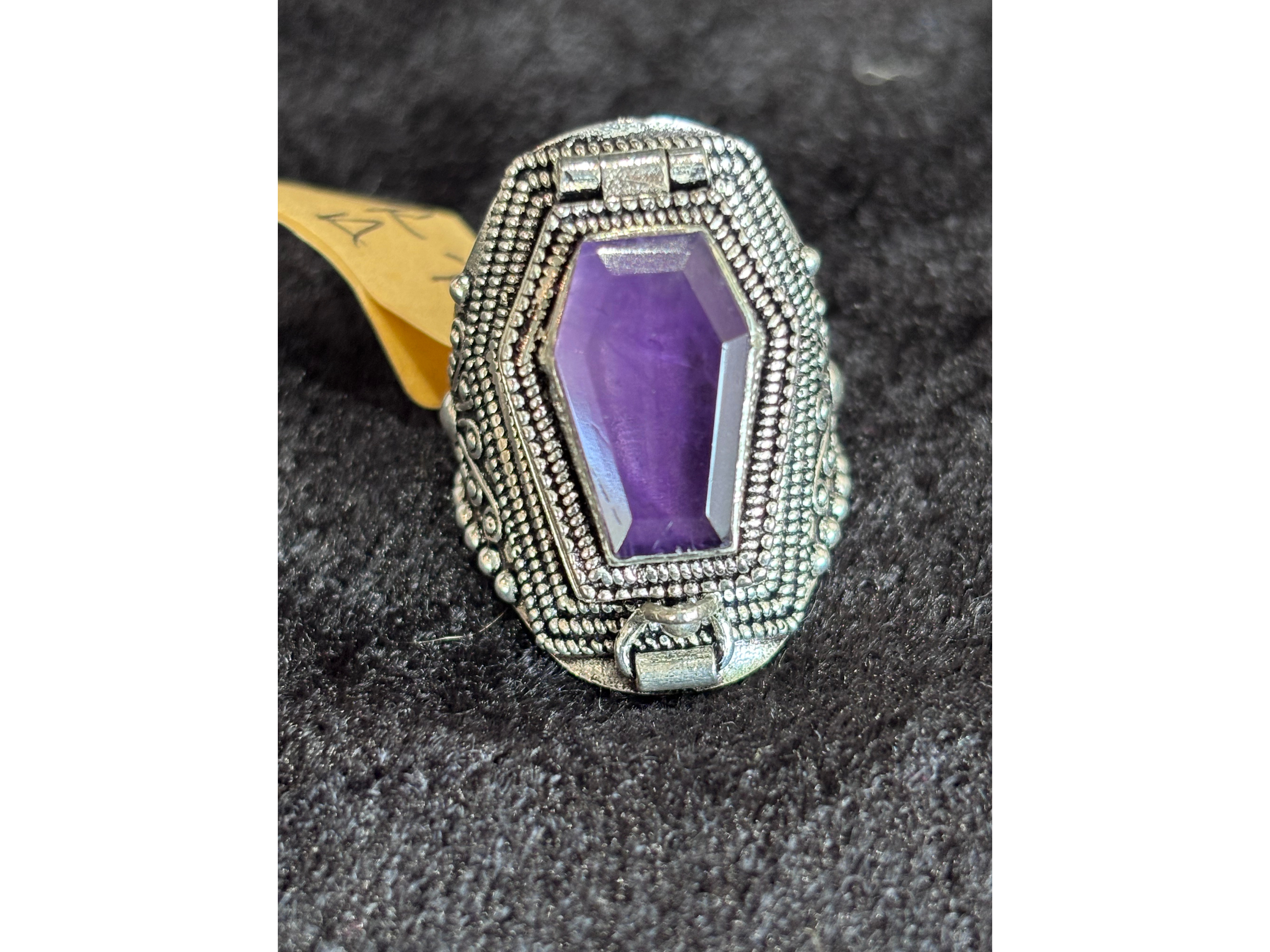 Amethyst Coffin Box Extra Large Ring Size 10 - Alloy - LR75