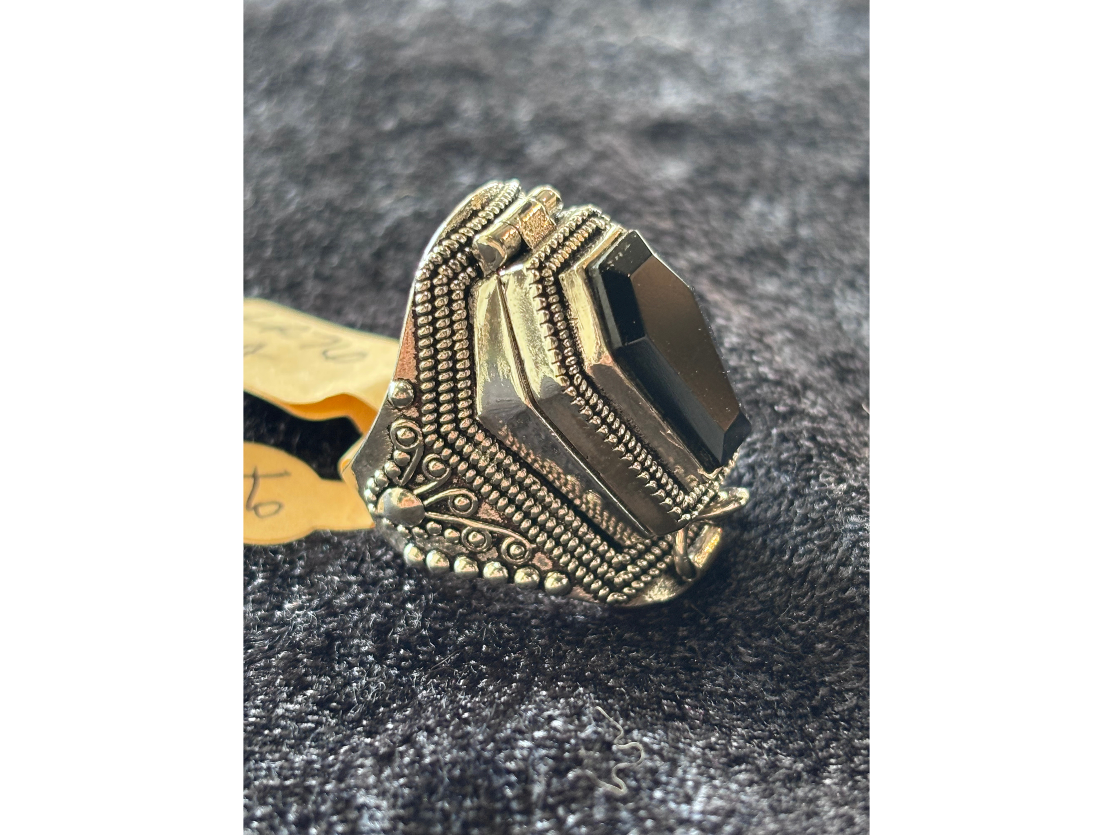 Obsidian Coffin Box Extra Large Ring Size 9 - Alloy - LR76