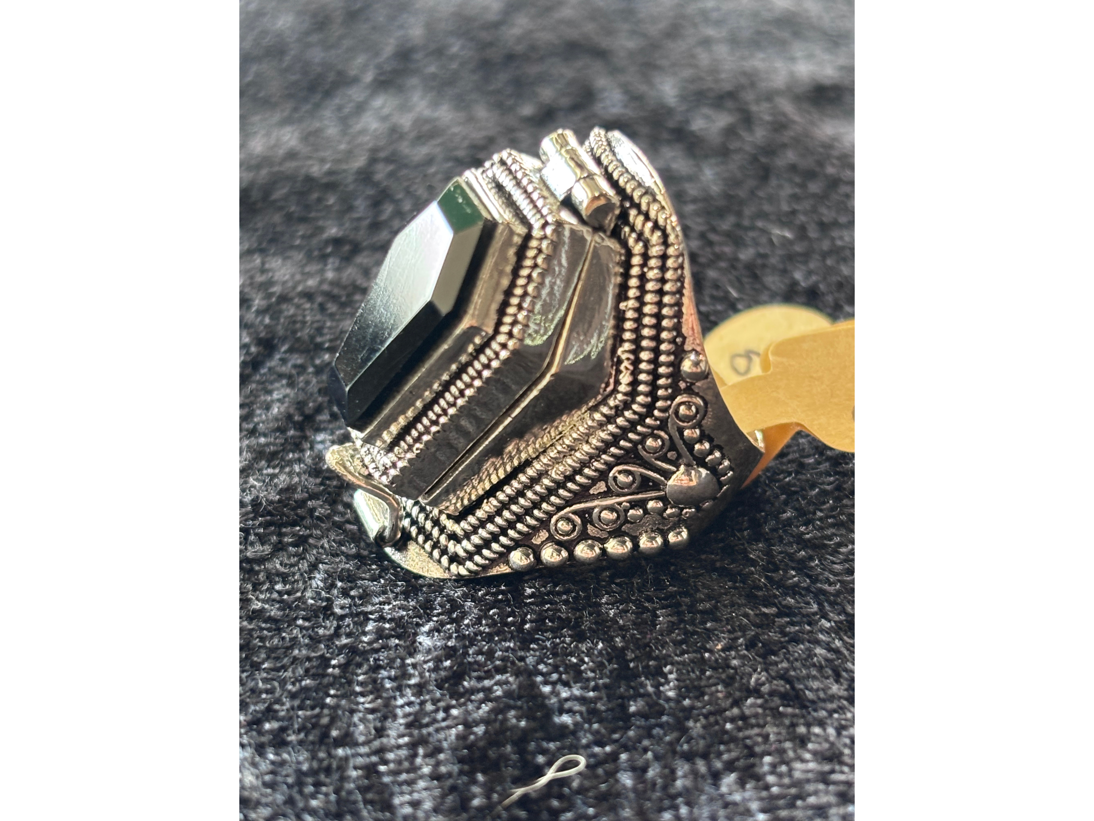 Obsidian Coffin Box Extra Large Ring Size 9 - Alloy - LR76