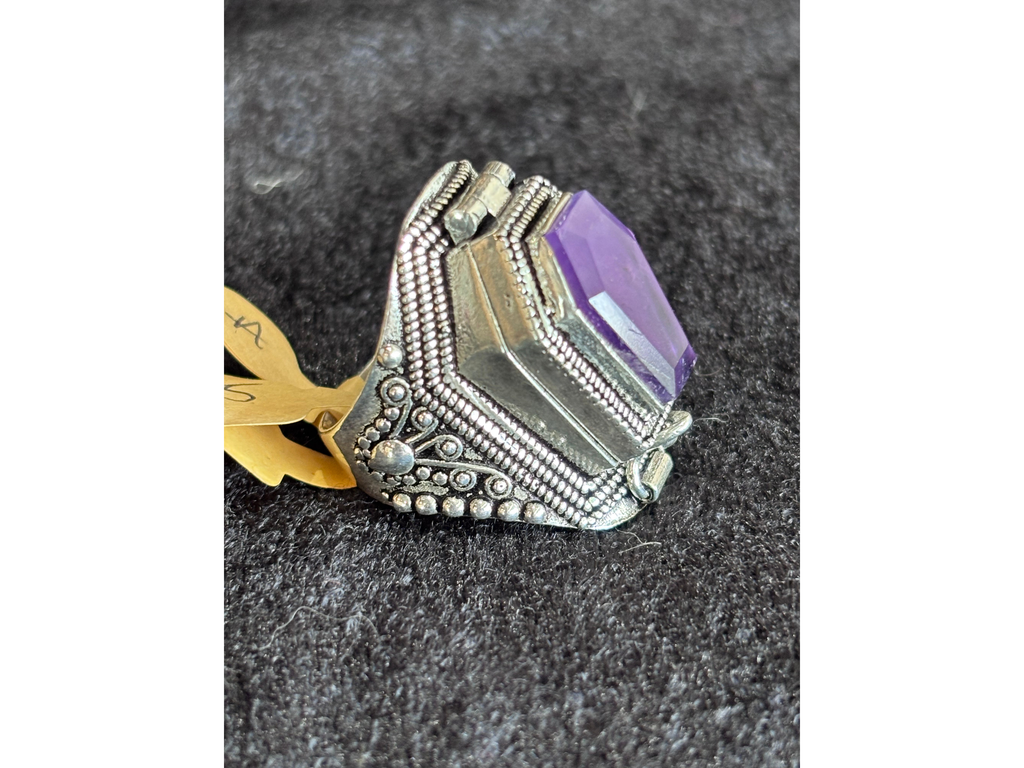 Amethyst Coffin Box Extra Large Ring Size 10 - Alloy - LR75